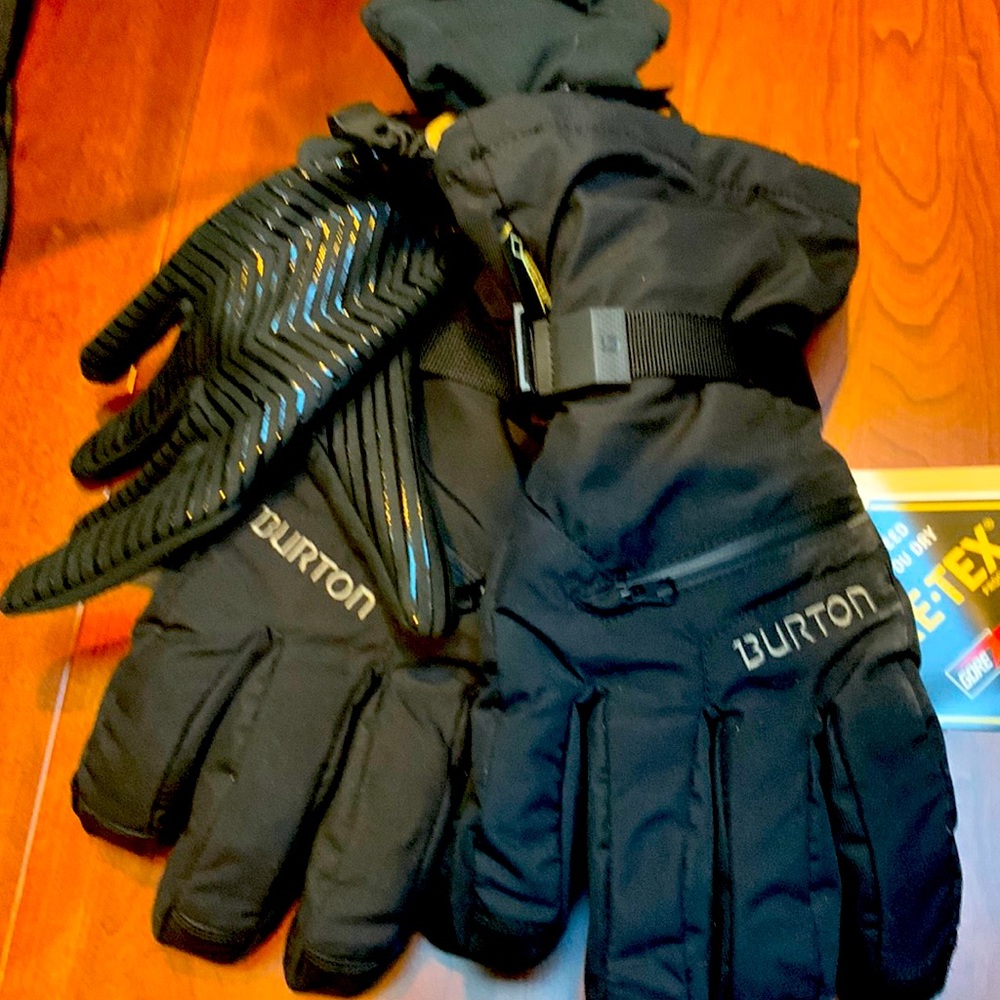 Burton gore-Tex gloves men large